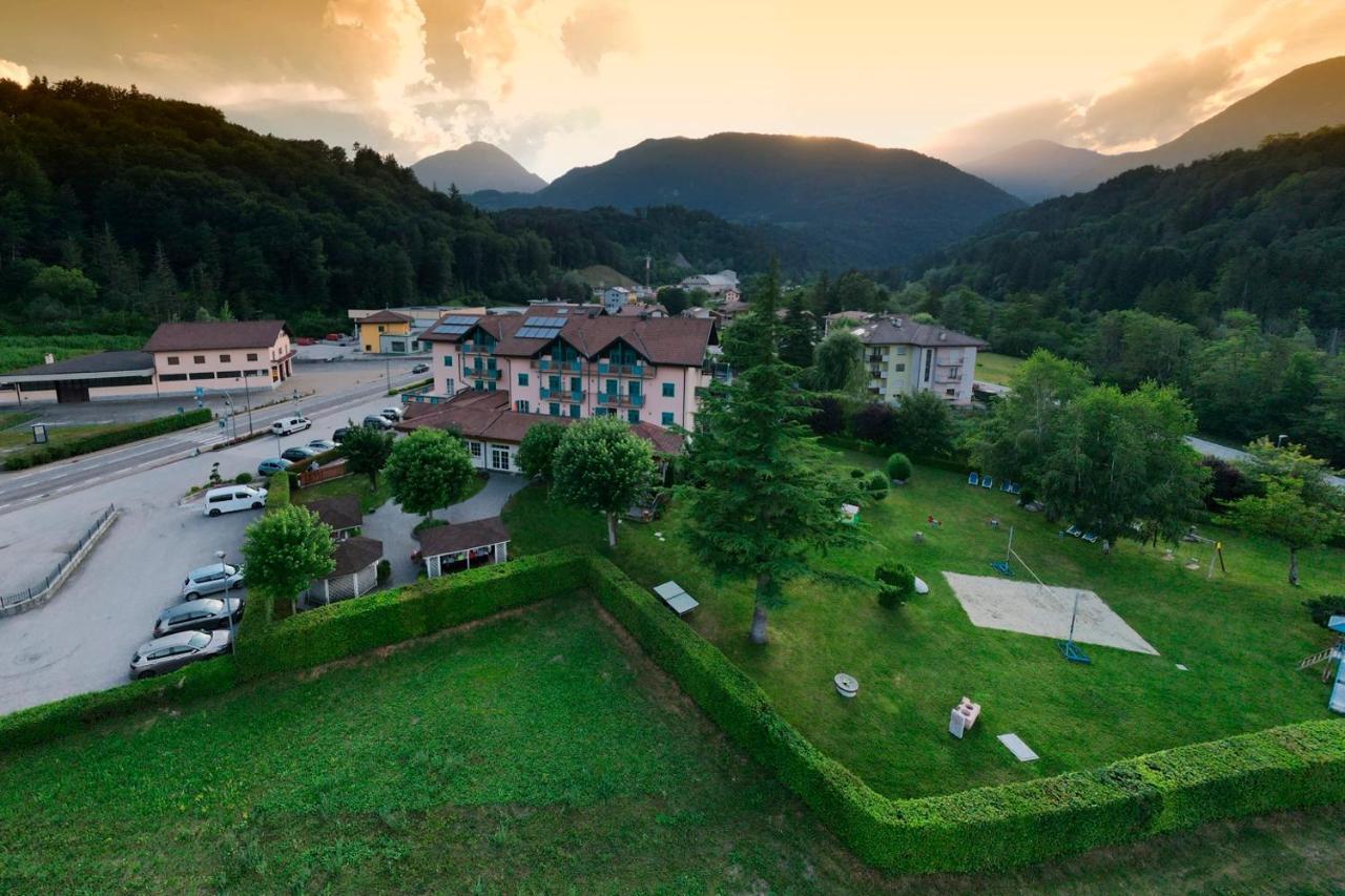 Hotel Bel Sit Comano Terme Exterior foto
