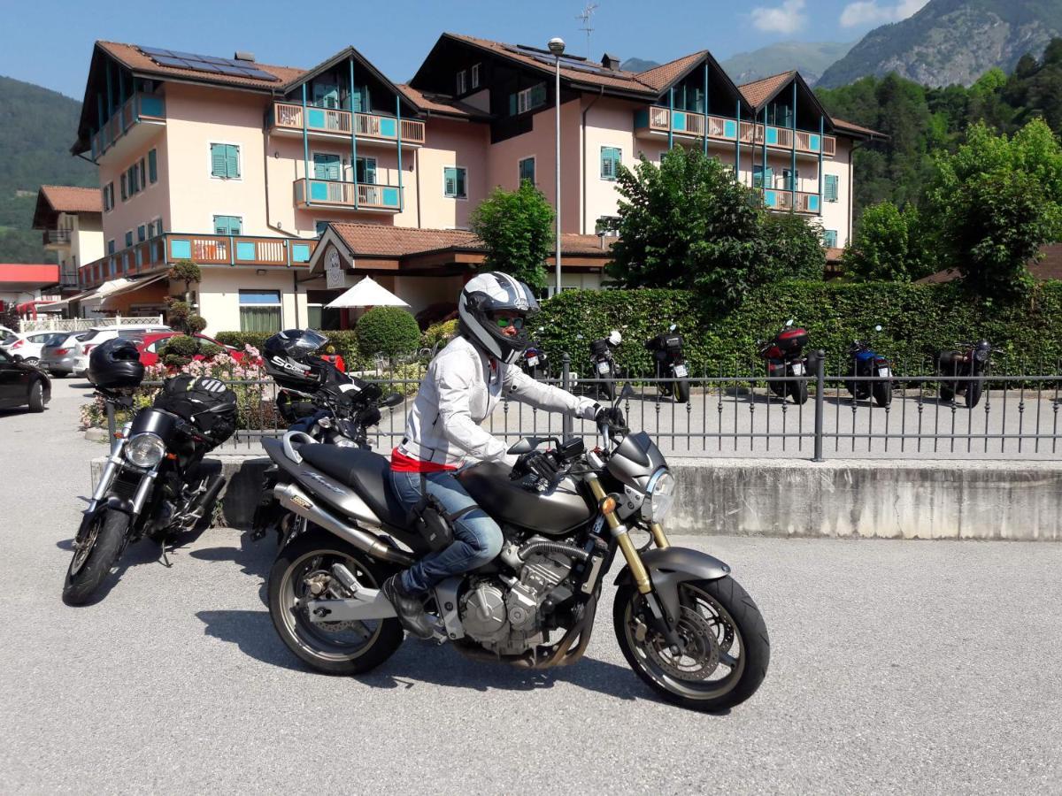 Hotel Bel Sit Comano Terme Exterior foto