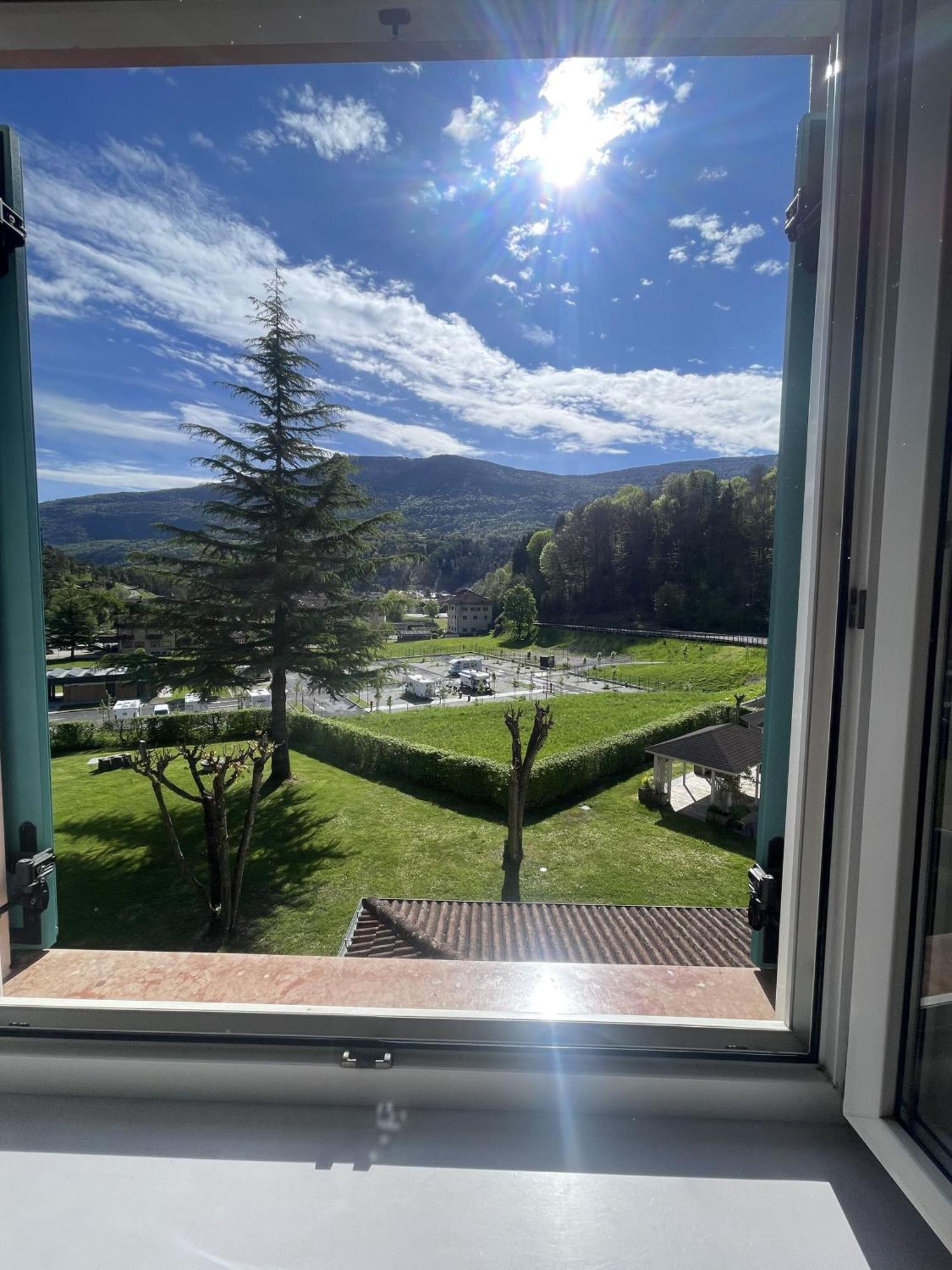 Hotel Bel Sit Comano Terme Exterior foto