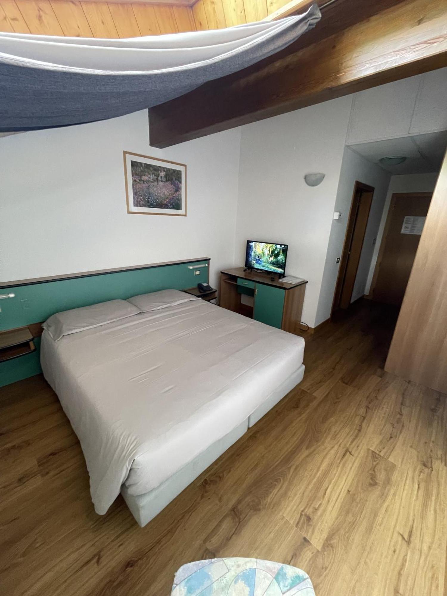 Hotel Bel Sit Comano Terme Exterior foto